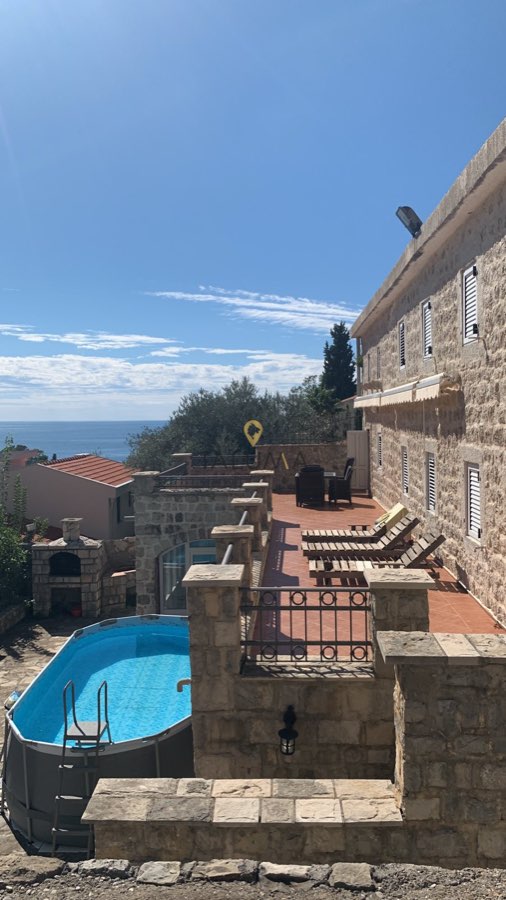 Kuća, 437 m², Reževići, Budva