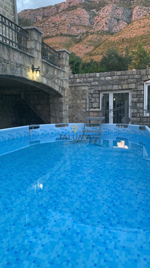 Kuća, 437 m², Reževići, Budva – fotografija 2