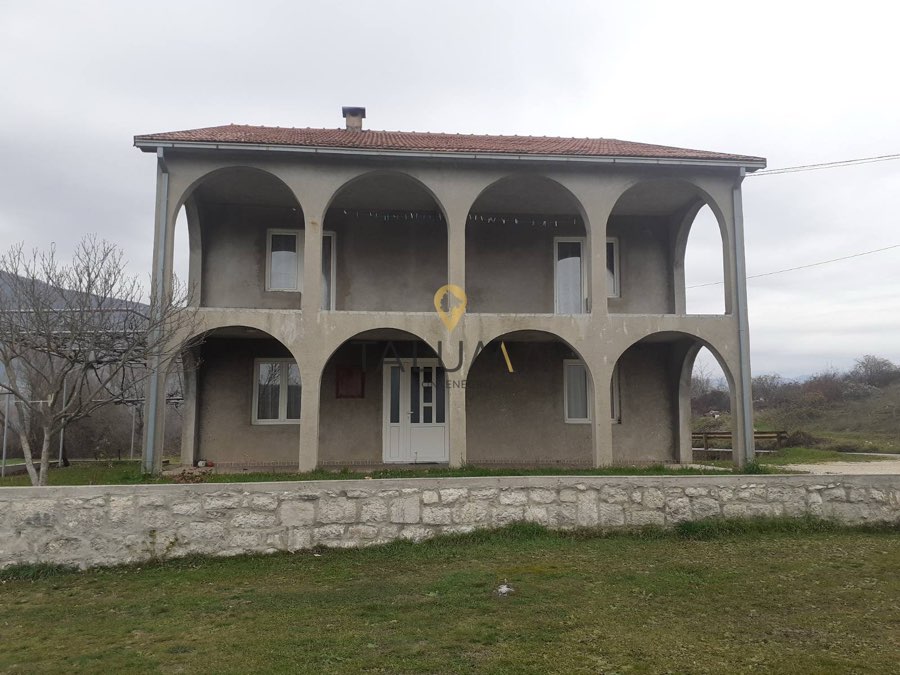 Kuća, 152 m², Brezovik, Nikšić