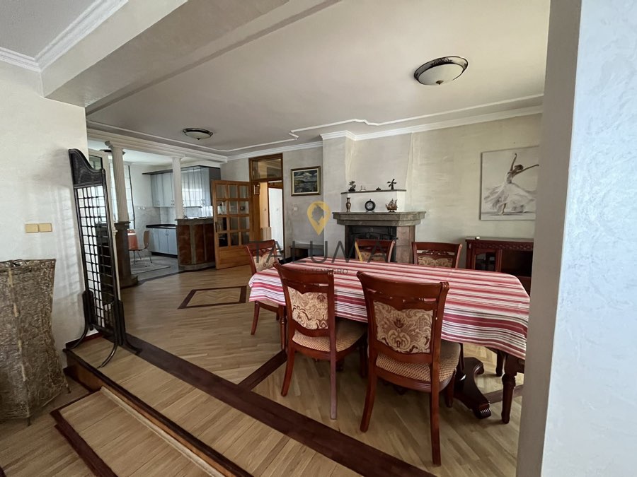 Kuća, 447 m², Kalimanj, Tivat – fotografija 2