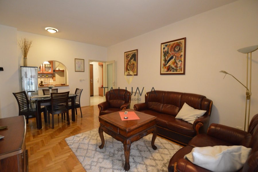 Dvosoban stan, 71 m², Preko Morače, Podgorica