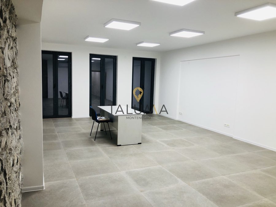 Poslovni prostor, 120 m², Podgorica, centar – fotografija 2