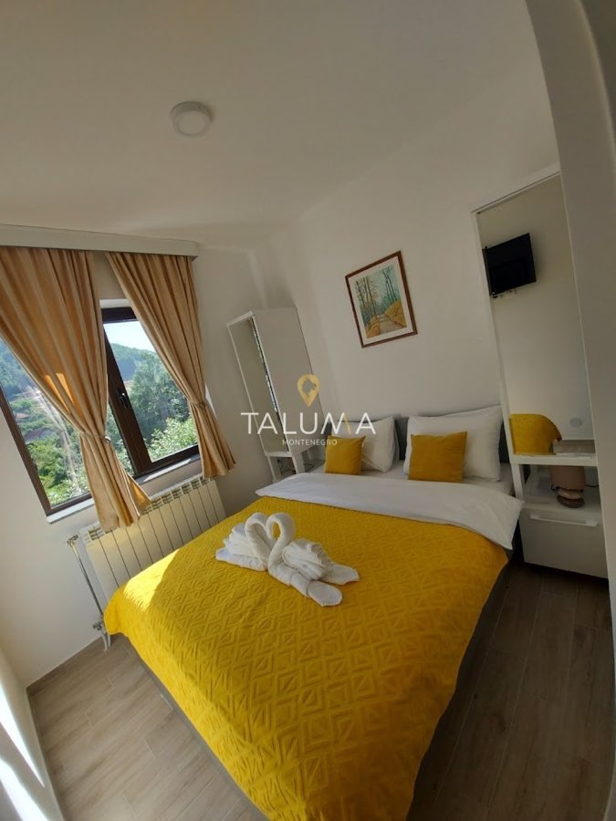 فندق, 460 m², Murino, بلاف – صورة 2