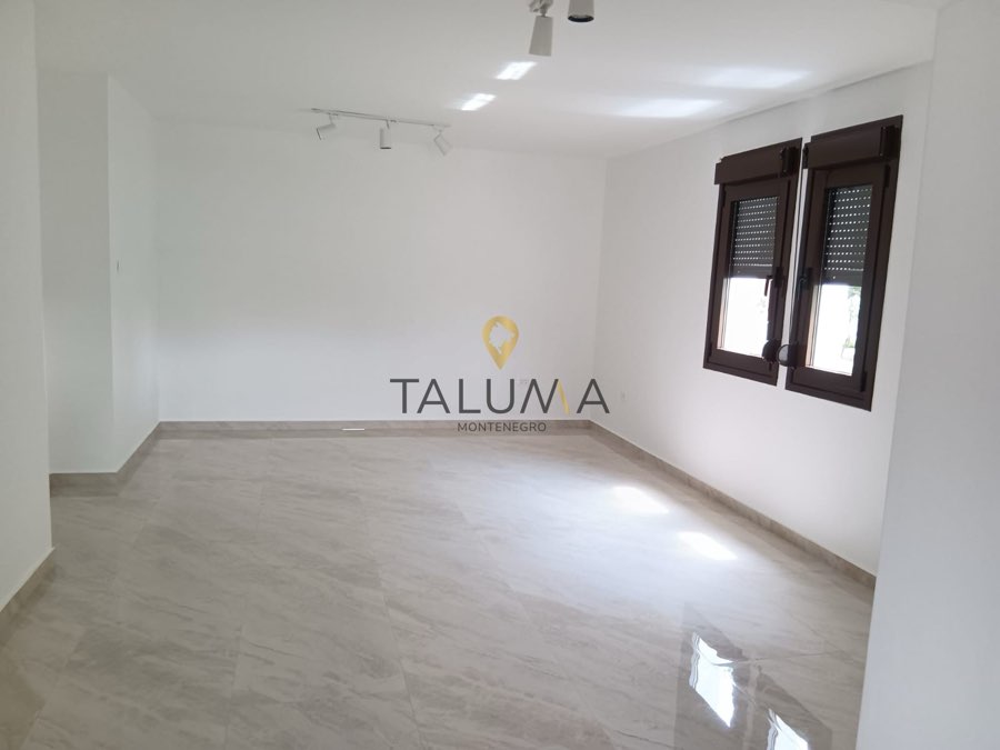 Poslovni prostor, 90 m², Masline, Podgorica – fotografija 2
