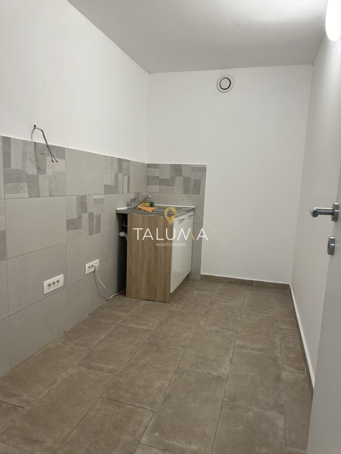 Poslovni prostor, 294 m², Blok 5, Podgorica – fotografija 3