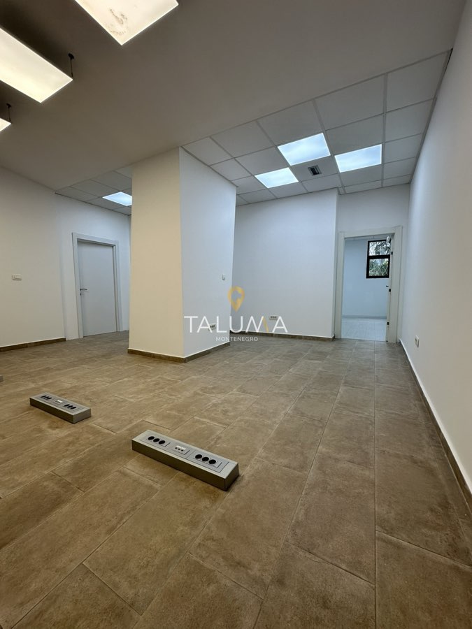 Poslovni prostor, 294 m², Blok 5, Podgorica – fotografija 5