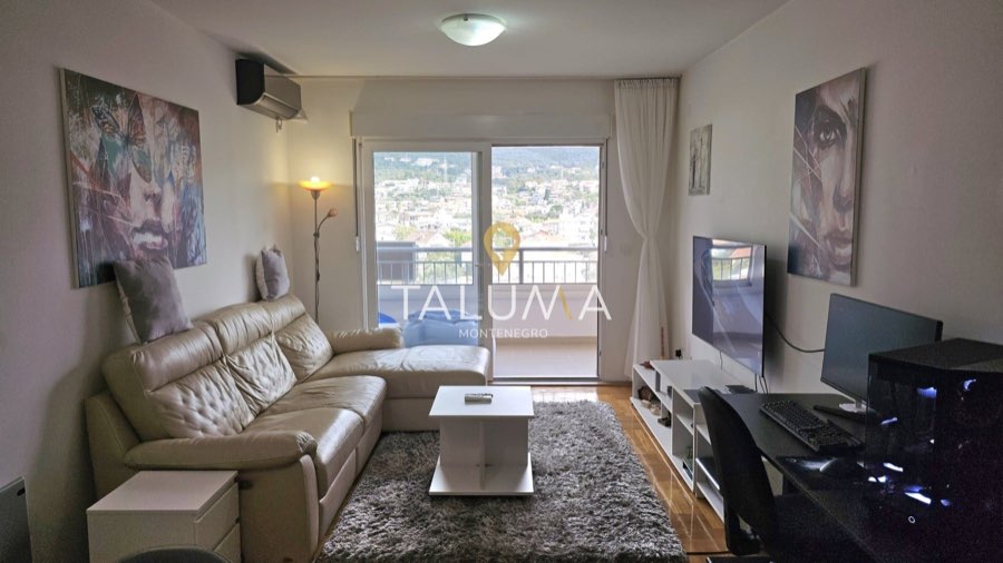 Dnevni boravak – Dvosoban stan, 76 m², Bjelisi, Bar (P 563)