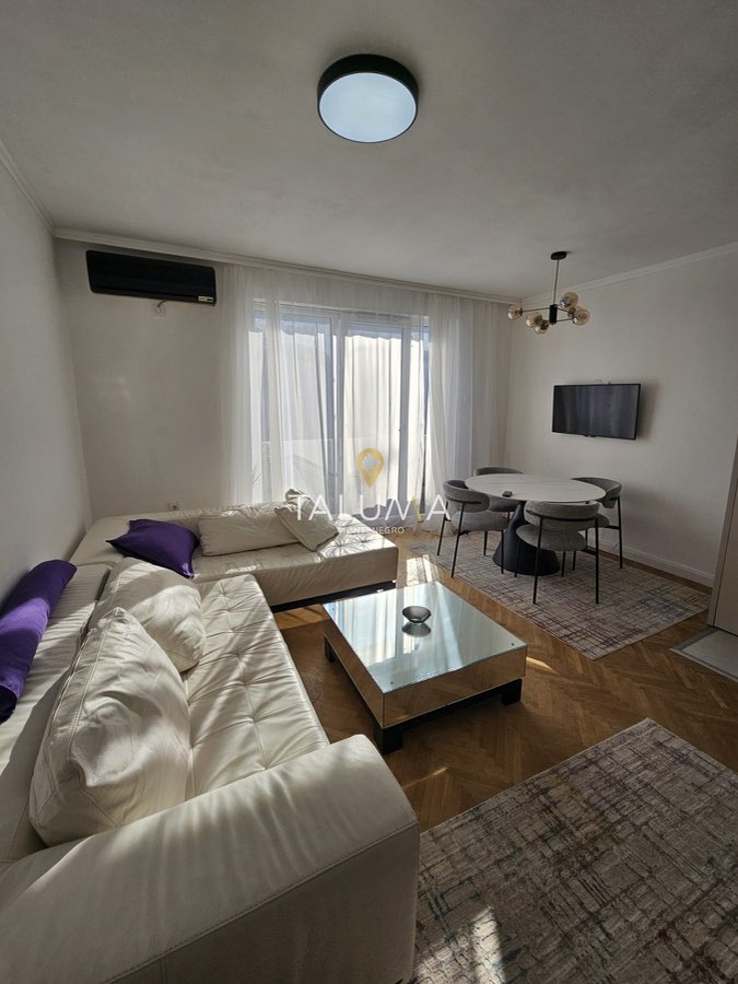 Dvosoban stan, 70 m², Preko Morače, Podgorica
