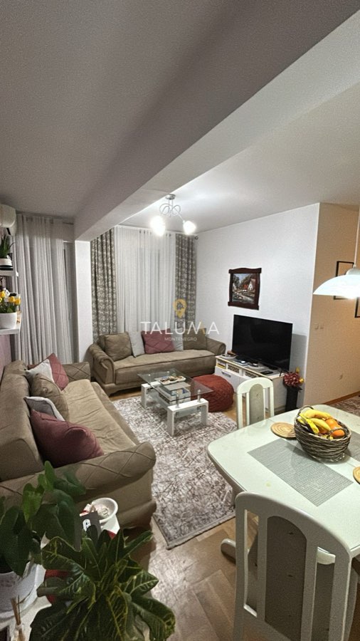 Dvosoban stan, 72 m², Momišići, Podgorica