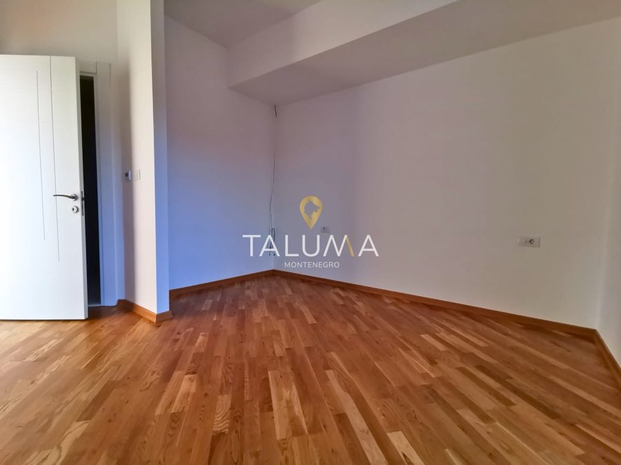 Trosoban stan, 117 m², Momišići, Podgorica – fotografija 3