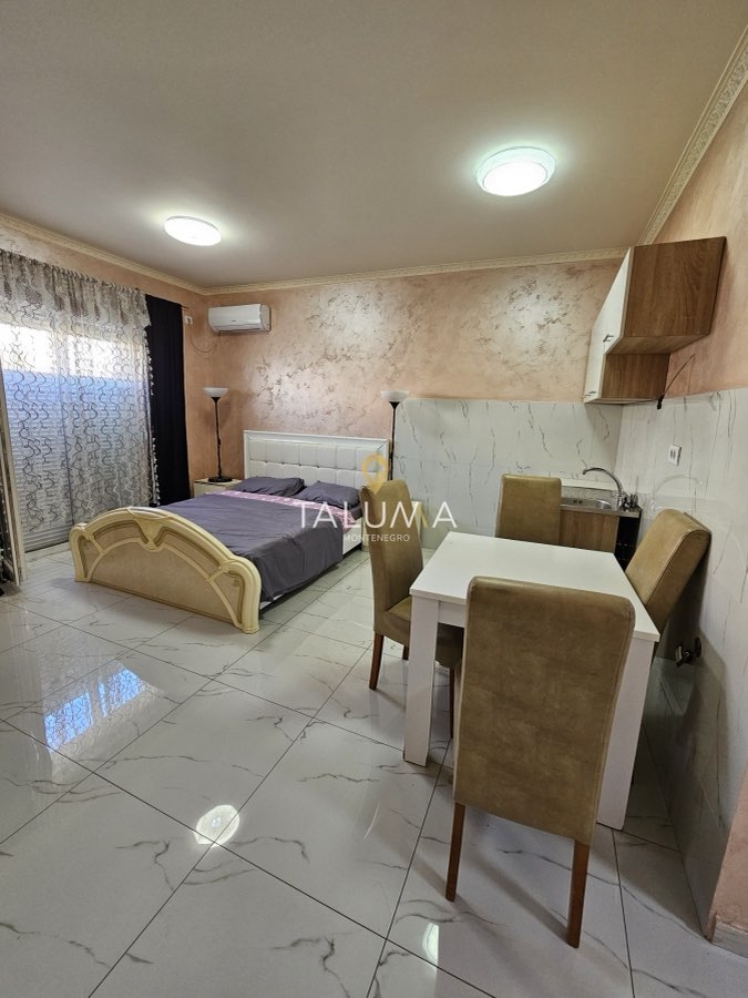 Garsonjera, 29 m², Stari Aerodrom, Podgorica – fotografija 3