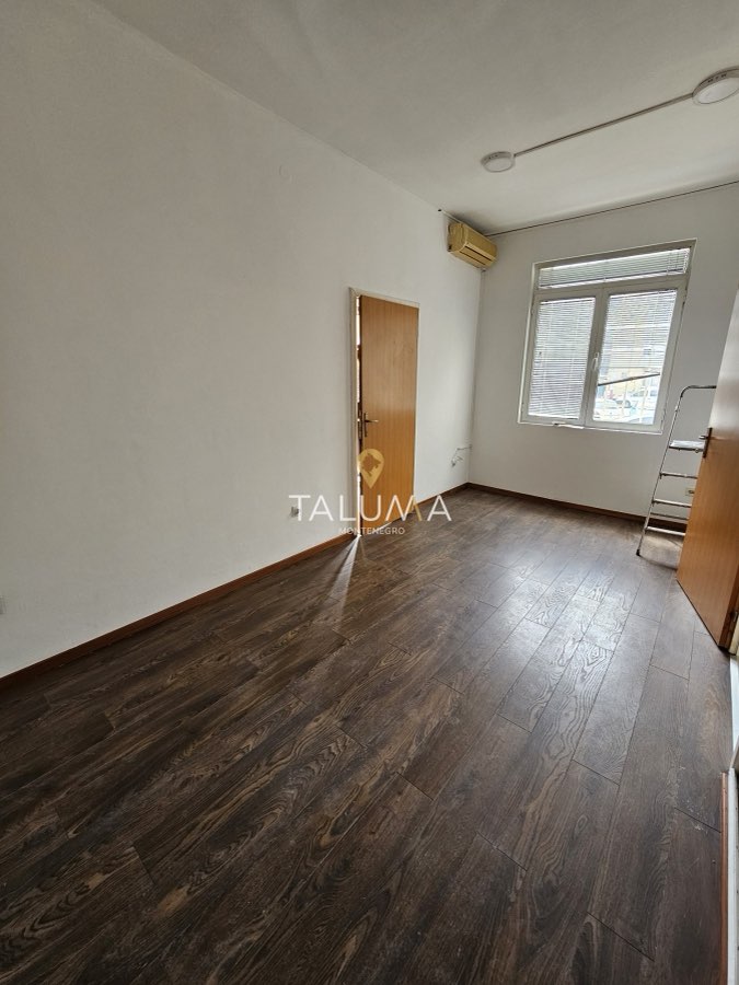 Poslovni prostor, 143 m², Podgorica, centar – fotografija 3