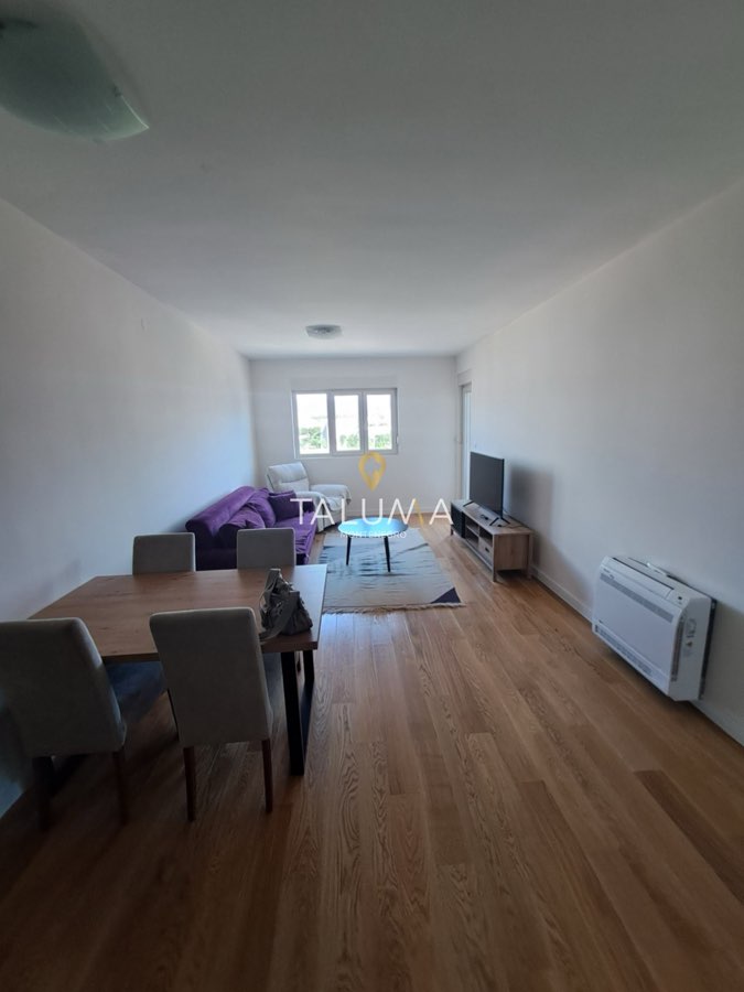 Dvosoban stan, 72 m², City kvart, Podgorica