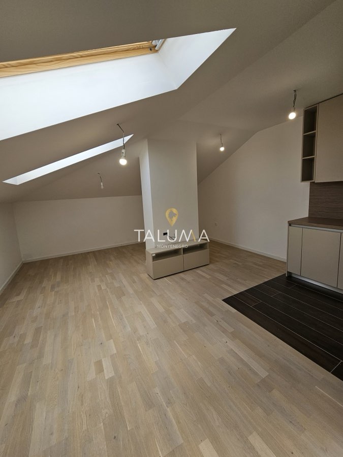Garsonjera, 45 m², Tološi, Podgorica – fotografija 3