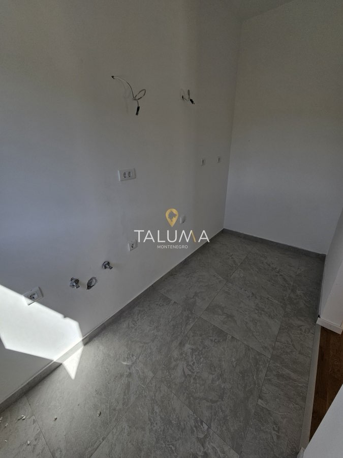 Dvosoban stan, 64 m², Tološi, Podgorica – fotografija 3