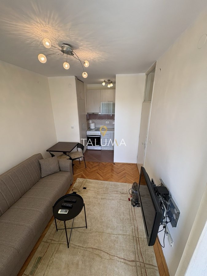 Jednosoban stan, 38 m², Pejton, Podgorica – fotografija 2
