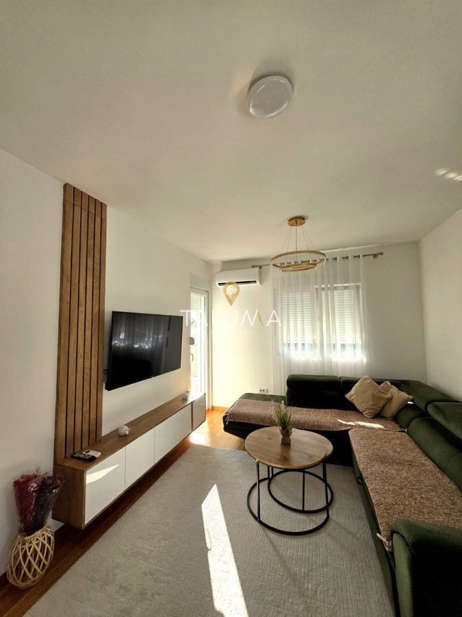 Dvosoban stan, 57 m², Stari Aerodrom, Podgorica – fotografija 2