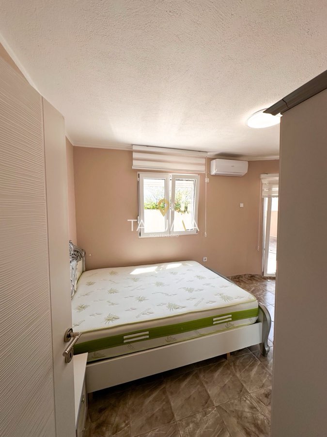 Trosoban stan, 125 m², Malo Brdo, Podgorica – fotografija 3
