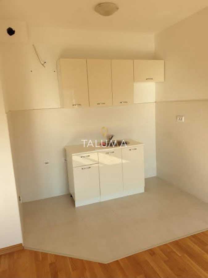 Dvosoban stan, 56 m², Blok 9, Podgorica – fotografija 2