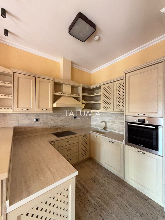 Trosoban stan, 138 m², Preko Morače, Podgorica – fotografija 3