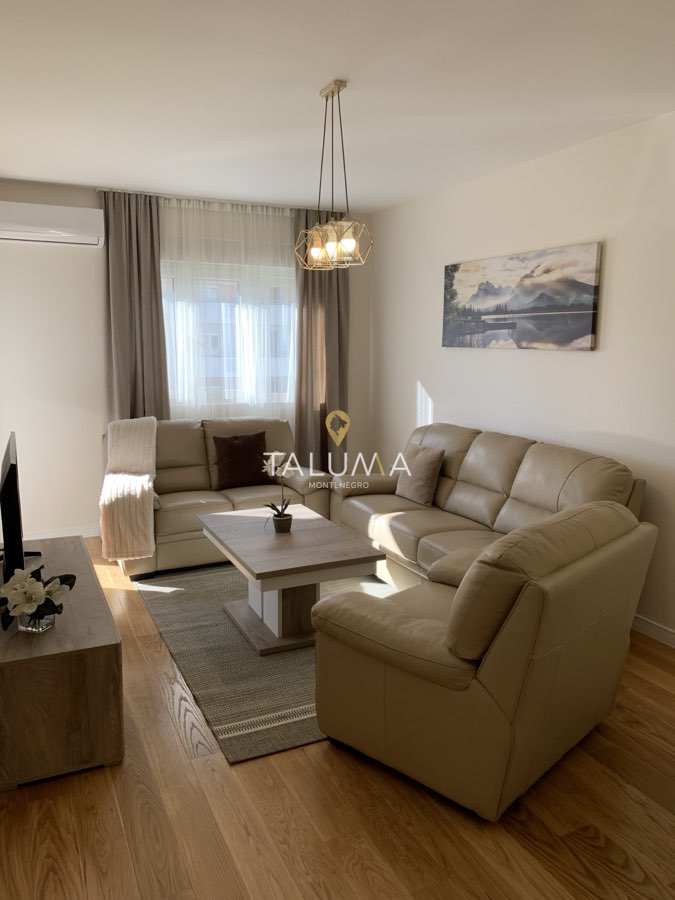Dvosoban stan, 70 m², City kvart, Podgorica