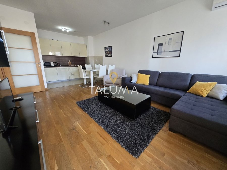 Dvosoban stan, 65 m², City kvart, Podgorica