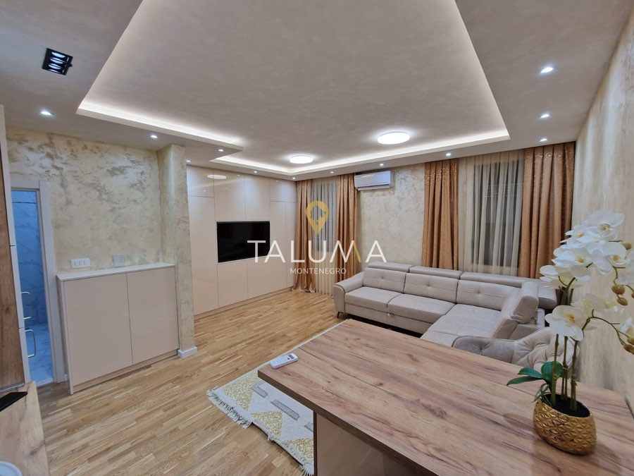 Garsonjera, 30 m², Stara Varoš, Podgorica