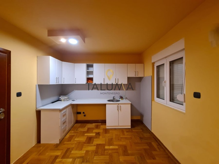 Trosoban stan, 110 m², Zagorič, Podgorica – fotografija 2