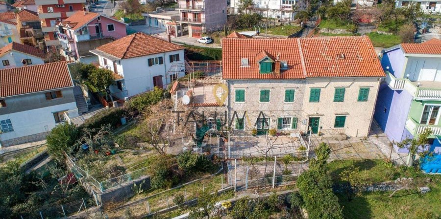 Kuća, 318 m², Herceg Novi, centar – fotografija 5