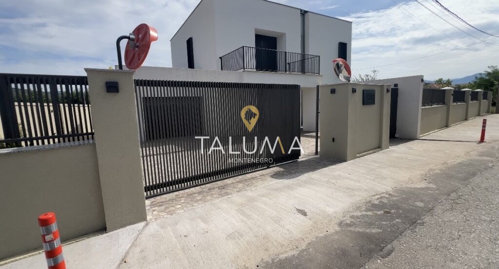 Prodaje se vila Gornja Gorica