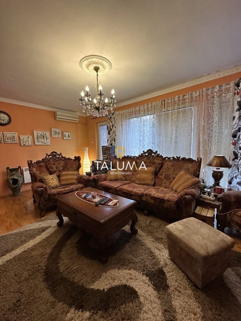 Prodaja, 162m2, Zabjelo, kuća