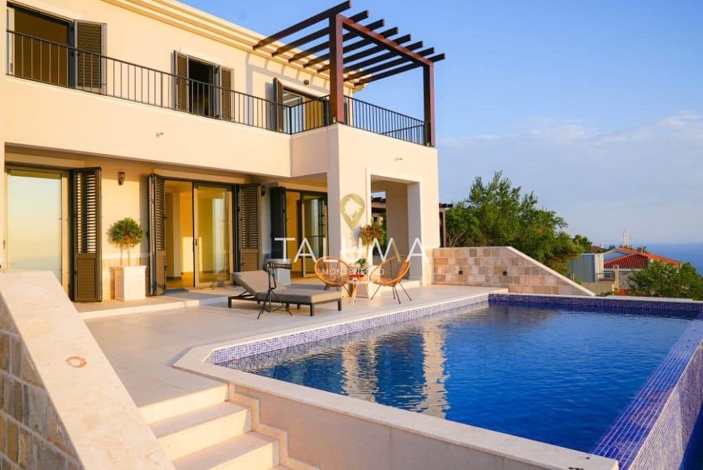 prodaja, vila, Blizikuće