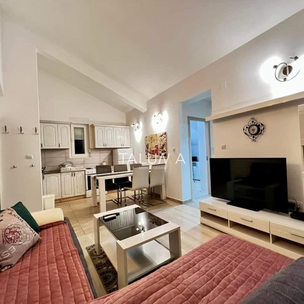 Prodaja, dvosoban stan, Budva