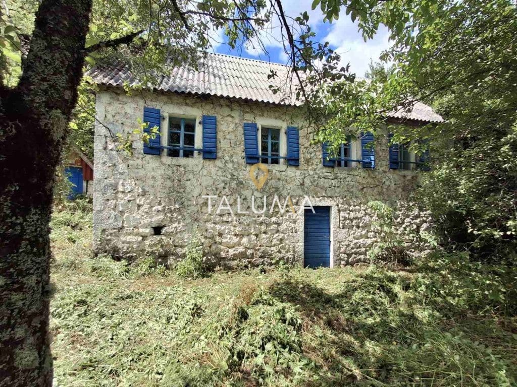 prodaja plac Kolašin