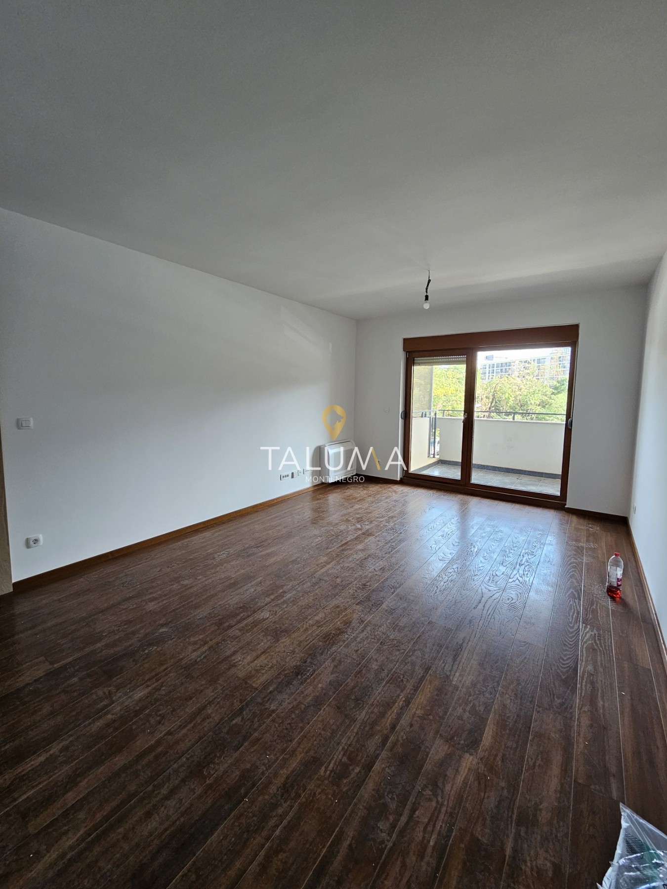 Izdavanje trosoban stan City Kvart