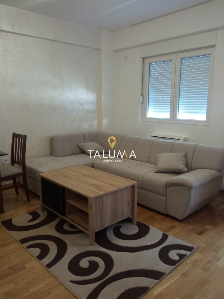 Izdavanje jednosoban Zabjelo