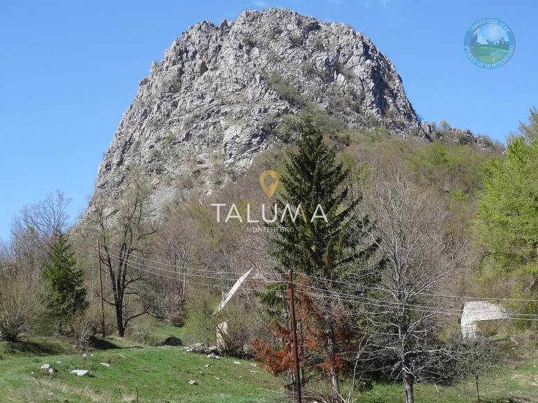 prodaja plac Crkvine