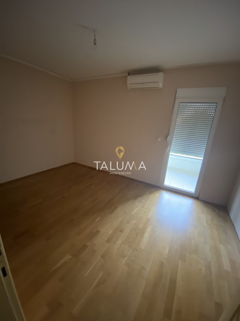 izdavanje dvosoban Zabjelo
