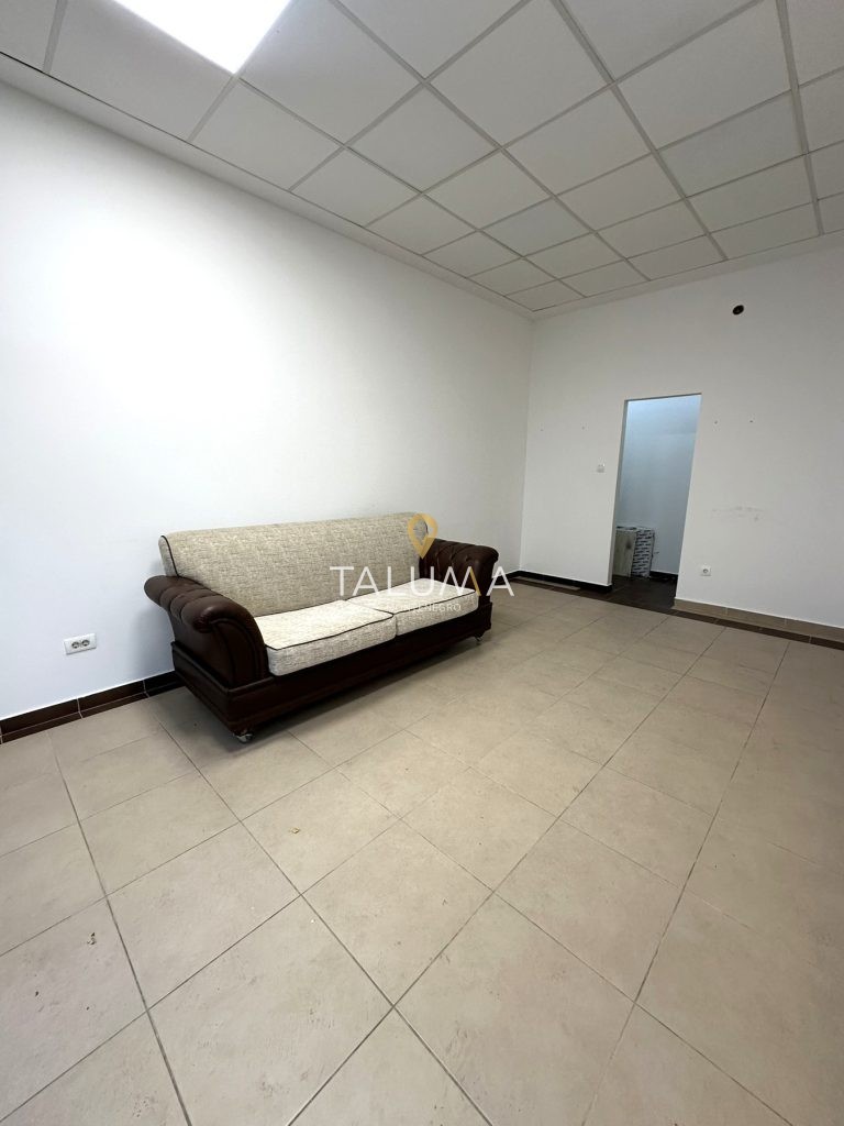 izdavanje poslovni Stari A