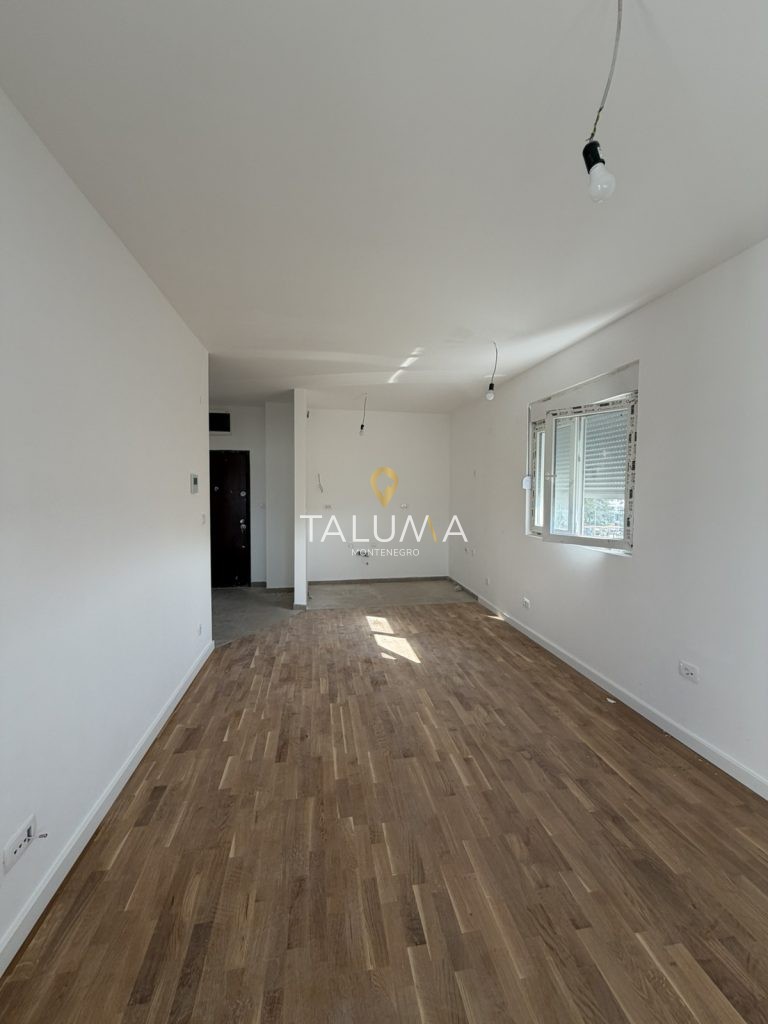 izdavanje jednosoban Zabjelo