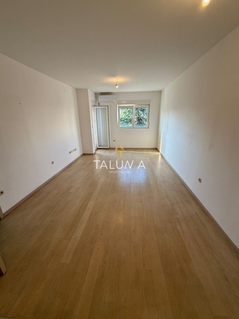 izdavanje dvosoban City Kvart