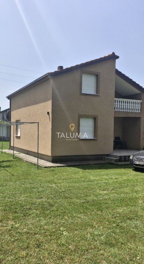 Izdavanje kuca Danilovgrad Martinici